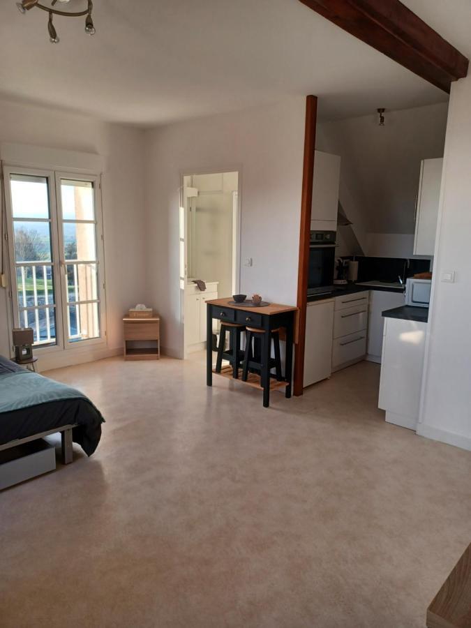 Joli Appartement Avec Vue Sur La Baie Avranches Exterior foto